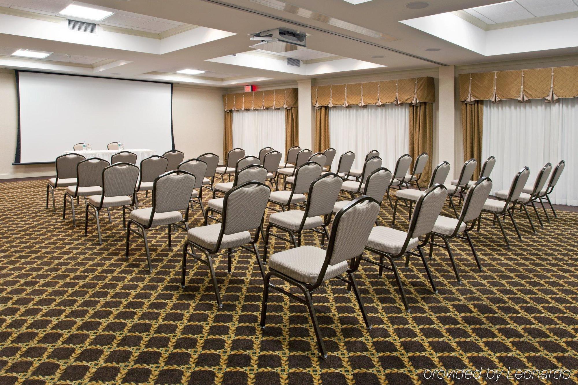 Holiday Inn Express Hotel & Suites Rochester Webster By Ihg Eksteriør billede